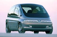 <nobr>Концепт-кар</nobr> Scenic 1991 года позже превратился в серийную модель и стал прародителем нового класса автомобилей — компактвэнов.